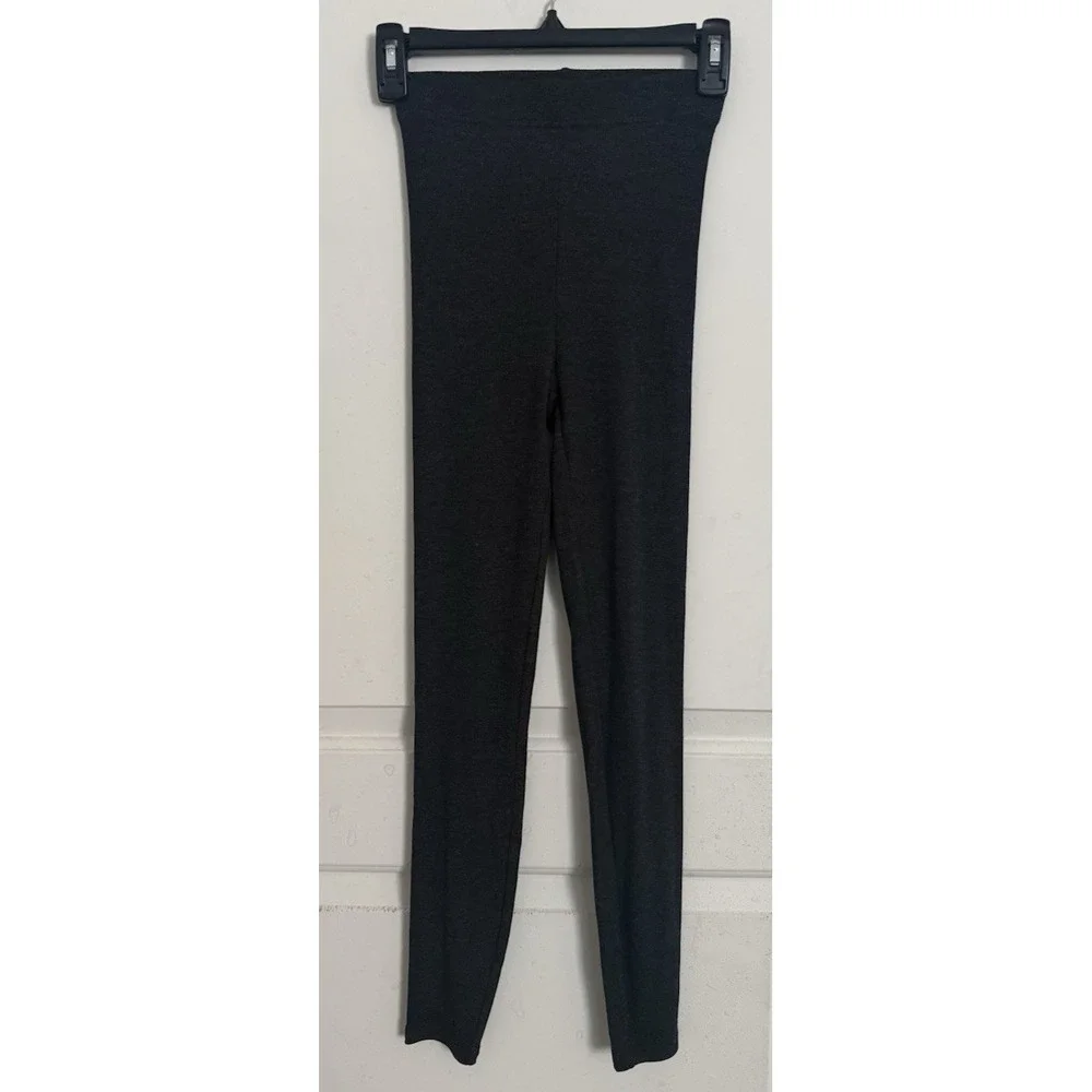 NWT Fabletics Knit 7/8 Leggings ultra high waisted dark gray lounge size XS